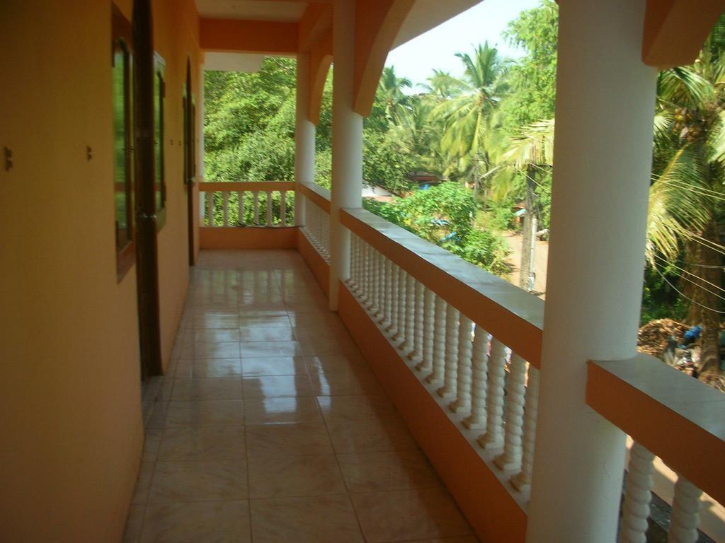 Madonna Holidays Apartment Benaulim Ngoại thất bức ảnh